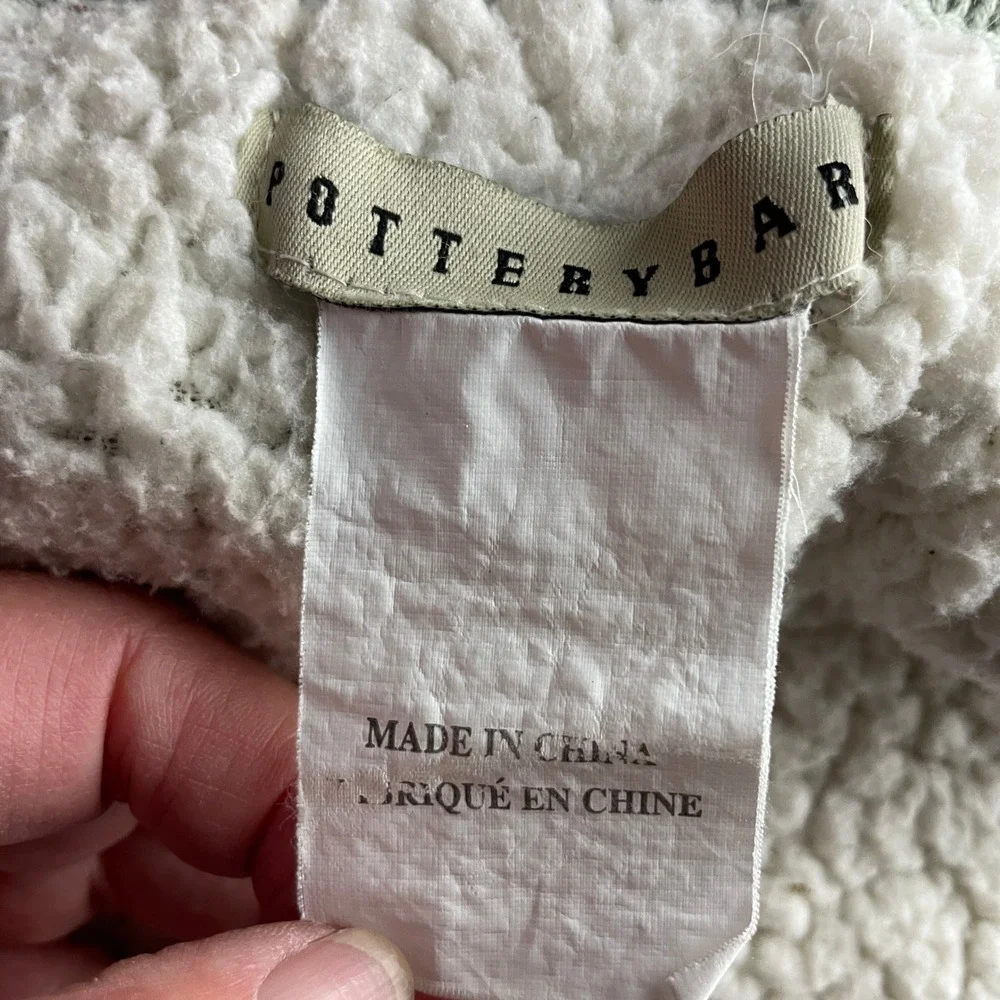 Pottery Barn Cable Knit Throw Blanket Size 46x56 Sage Green Sherpa Fleece Lined